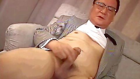 Chinese woman with round ass fucked by her stepdad